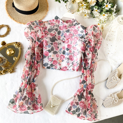 Пролетна дамска блуза с лотос ръкав и флорален десен