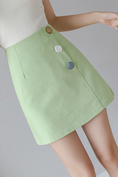 Къса дамска пола с висока талия и цветни копчета 