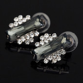 Stilingi moteriški auskarai su juodais ir geltonais akmenėliais