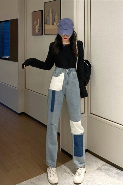 Moderns sieviešu džinsu plats modelis ar augstu vidukli un ielāpiem