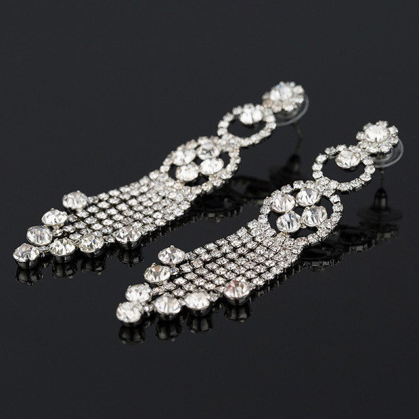 Cercei eleganti de dama cu pietre argintii