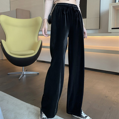 Ежедневни дамски панталони широк модел от кадифе с еластична талия