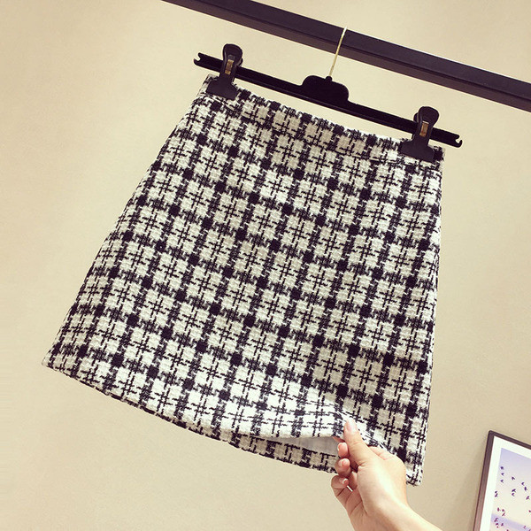 Moderna ženska suknja s visokim strukom - retro stil