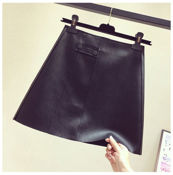 Új modell rövid női szoknya magas derékkal, A-vonallal