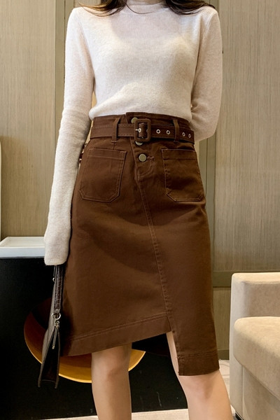 Moteriškas laisvalaikio asimetrinis sijonas aukštu juosmeniu ir diržu