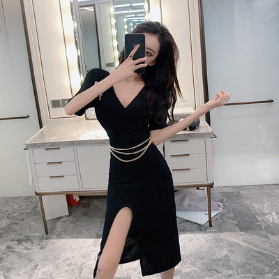 Rochie de dama actuala cu decolteu si crapata