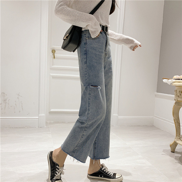 Alkalmi női hosszú farmernadrág magas derékkal – széles modellel