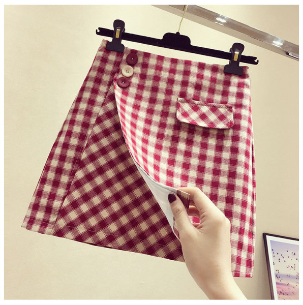 Modern női kockás szoknya piros színű transzferrel