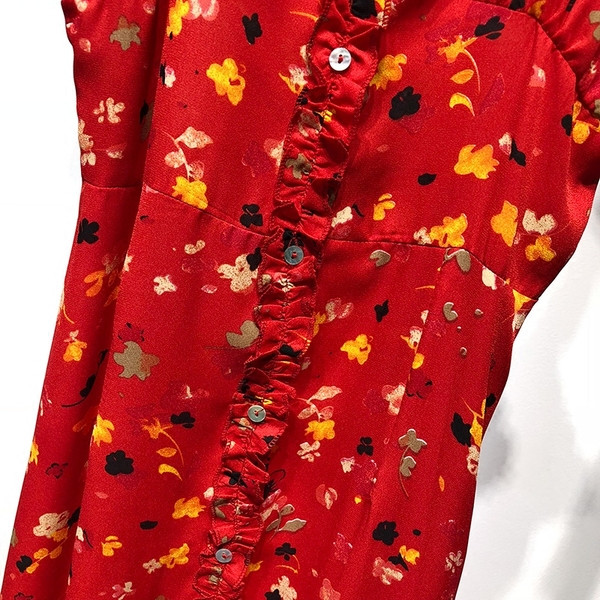 Модерна дамска лятна рокля с шпиц деколте и флорален десен 