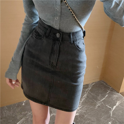 Дамска къса вталена дънкова пола в сив цвят