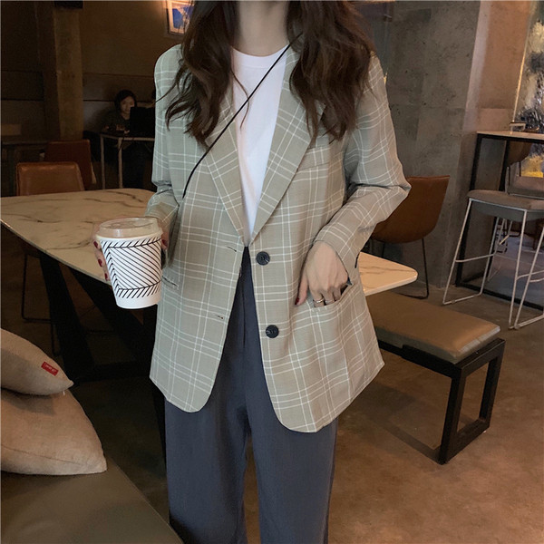 Sieviešu ikdienas rūtaina jaka ar pogām un kabatām