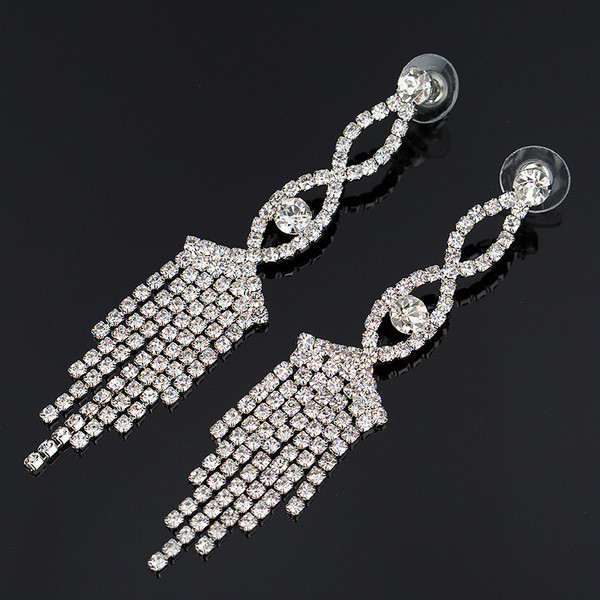 Cercei eleganti de dama, din argint, cu pietre