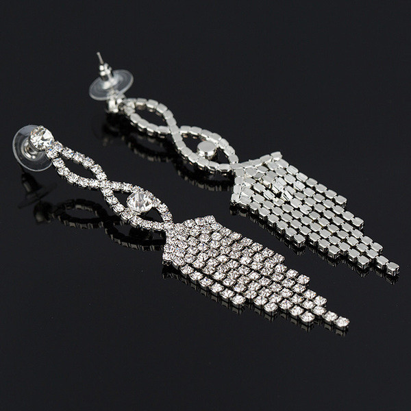 Cercei eleganti de dama, din argint, cu pietre