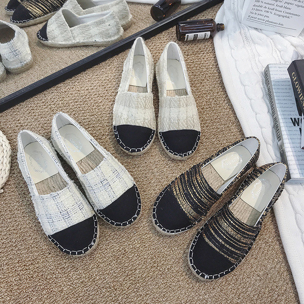 Ikdienas sieviešu rūtainas kurpes ar plakanu zoli