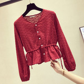 Modernūs moteriški marškiniai su ovalia iškirpte, sagomis ir juosmens raiščiais