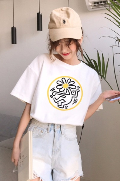 Tricou dama cu imprimeu, decolteu oval si maneci scurte