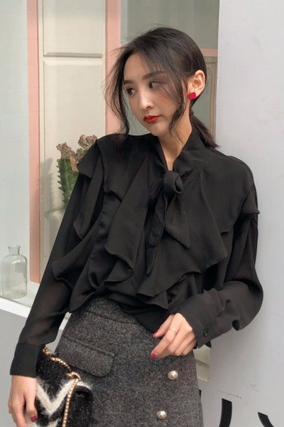 Laisvalaikio moteriški marškinėliai ilgomis rankovėmis – plataus modelio