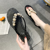 Ležerne ženske papuče preko prstiju s kamenčićima