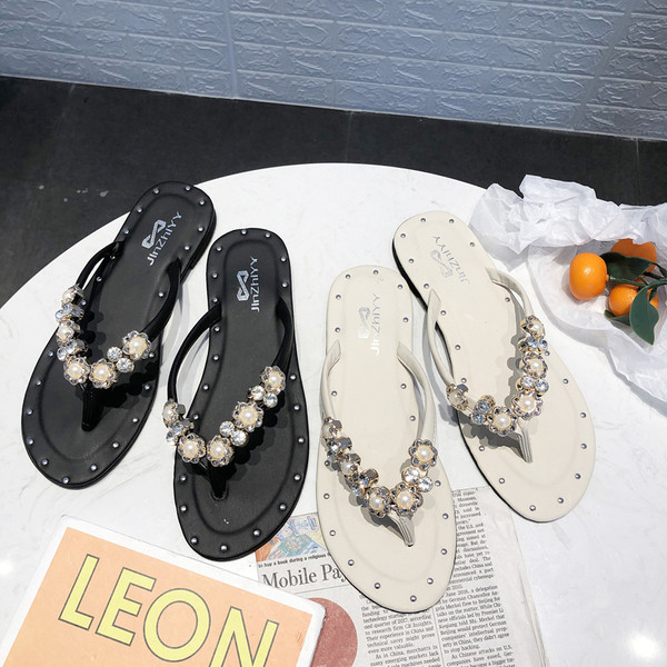 Ležerne ženske papuče preko prstiju s kamenčićima