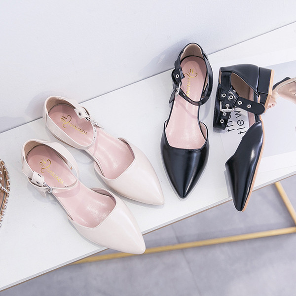 Smailaus modelio moteriškos odinės basutės