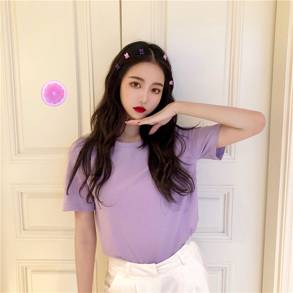 Moteriški laisvalaikio marškinėliai su ovalia iškirpte ir trumpomis rankovėmis