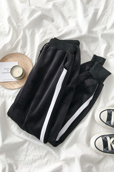 Sieviešu ziemas sporta samta bikses ar oderi un baltu apmalīti