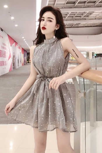 Къса дамска рокля разкроен модел с връзки