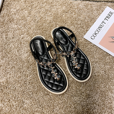 Модерни дамски сандали с камъни и равна подметка