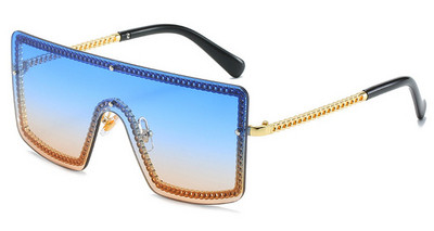 Naujas kvadrato formos akinių nuo saulės modelis