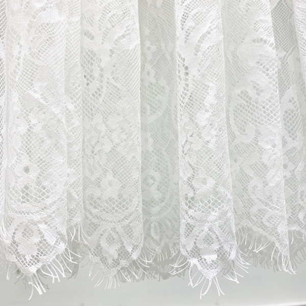 Модерна дамска дантелена пола с висока талия в бял цвят