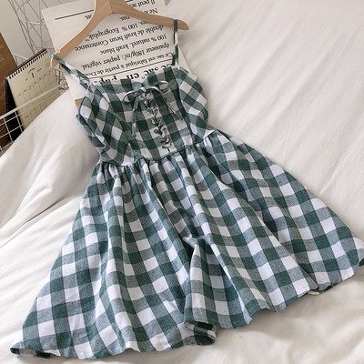 Карирана дамска рокля с тънки презрамки и връзки