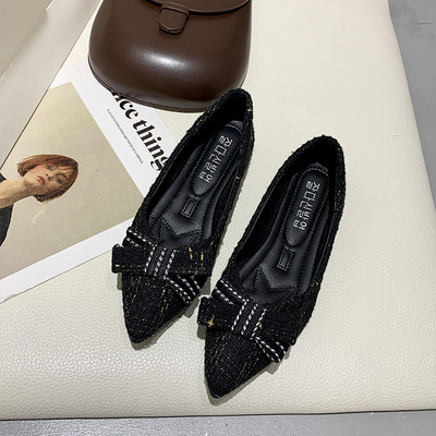 Дамски ежедневни обувки с равна подметка и подметка