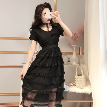 Модерна дамска рокля с обло деколте и къс ръкав