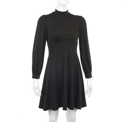 Ежедневна  дамска къса рокля с висока яка и дълъг широк ръкав