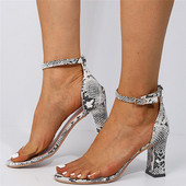 Стилни дамски сандали на висок ток с катарама и животински десен