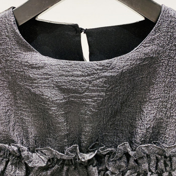 Нов модел къса дамска рокля с къс ръкав и овално деколте