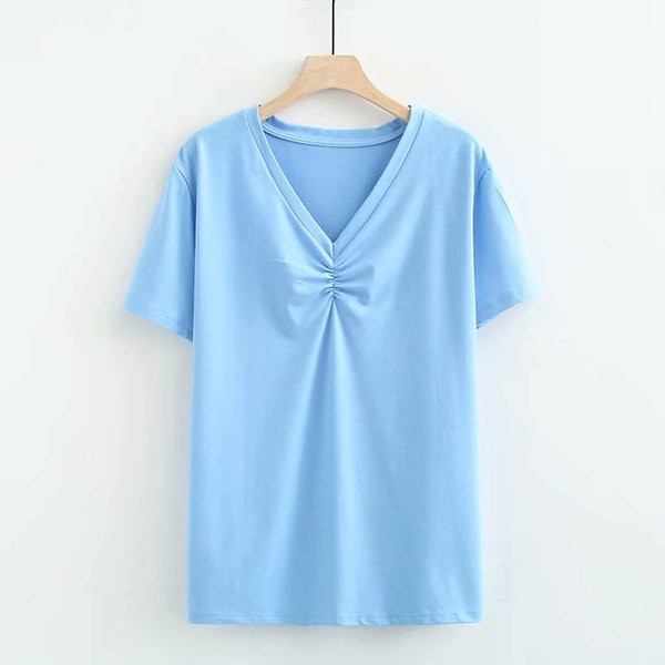 Ежедневна дамска тениска с дълбоко деколте и къс ръкав 