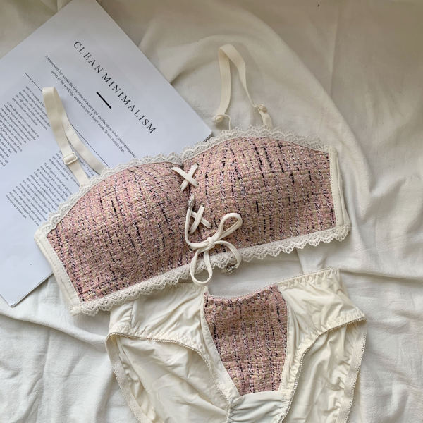 Стилен дамски комплект бельо от две части с връзки