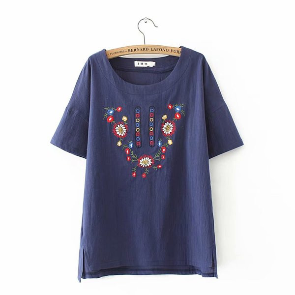 Tricou casual dama cu decolteu oval, broderii si maneci scurte