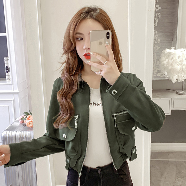 Jachetă scurtă de damă modernă cu buzunare