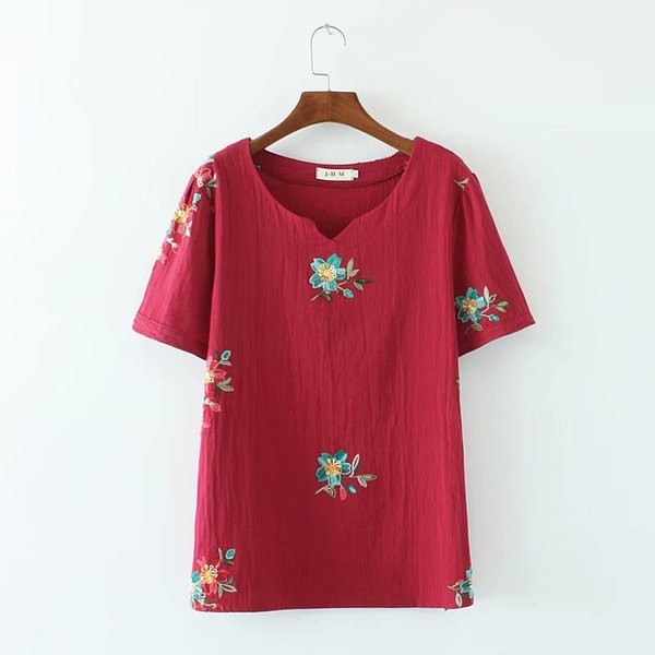 Tricou casual dama cu decolteu oval, broderii si maneci scurte