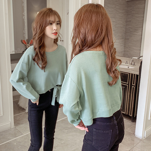 Bluza de dama cu cravate si decolteu oval