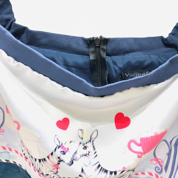 Нов модел дамска рокля с тънки презрамки и голи рамене