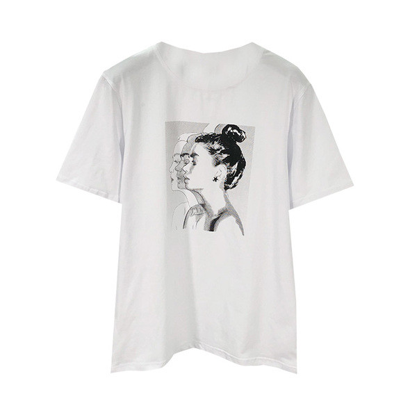 Tricou alb de vară cu mâneci scurte și imprimeu