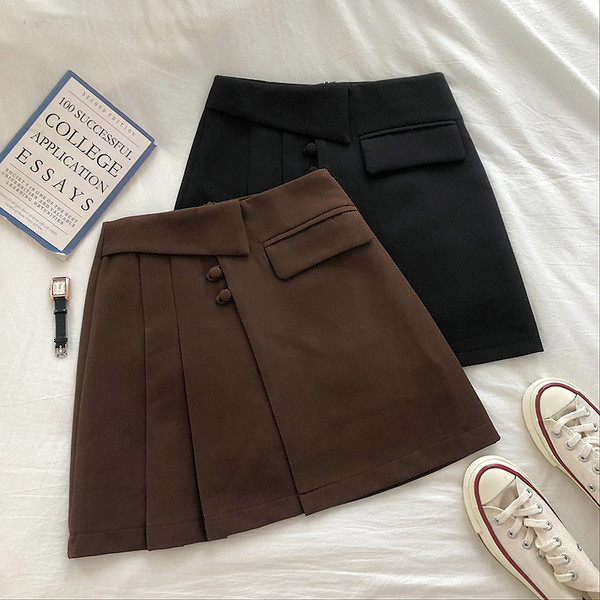 Дамска къса пола с копчета и А-линия