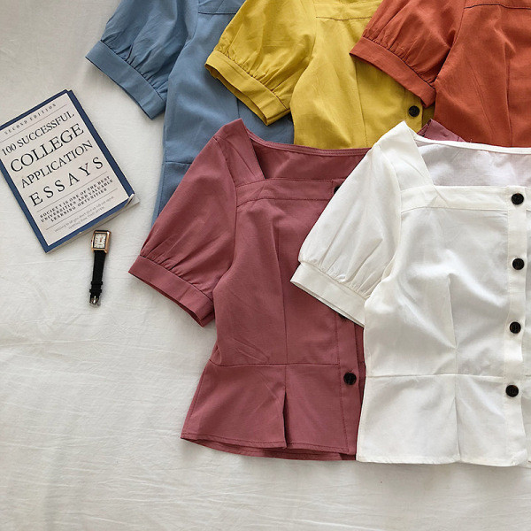 Cămașă modernă de damă cu mâneci scurte și decolteu rotund