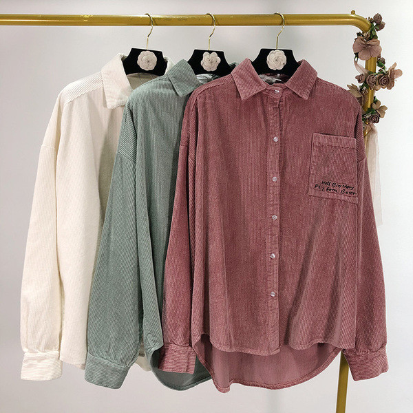 Ženska široka proljetna košulja od somota klasični model