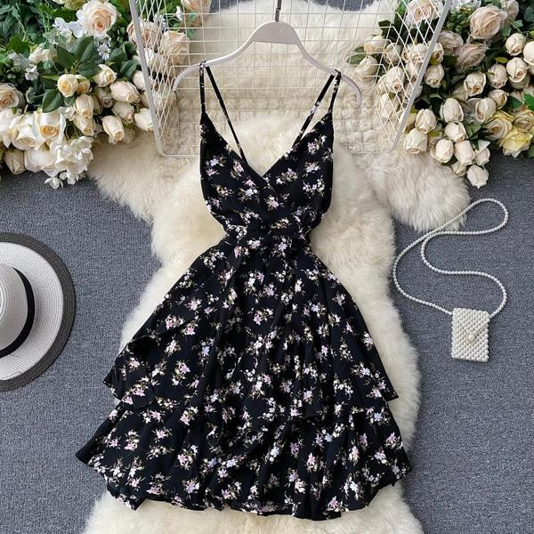 Rochie de dama de primavara-vara cu model floral si bretele incrucisate