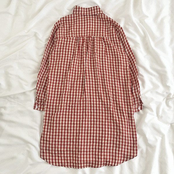 Cămașă roșie de damă în carouri cu guler clasic