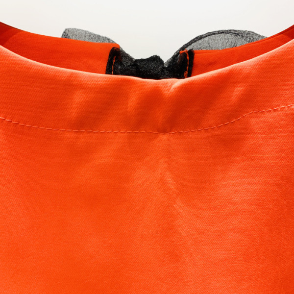 Uut mudelit naiste topp ovaalse dekoltee ja paeltega seljal